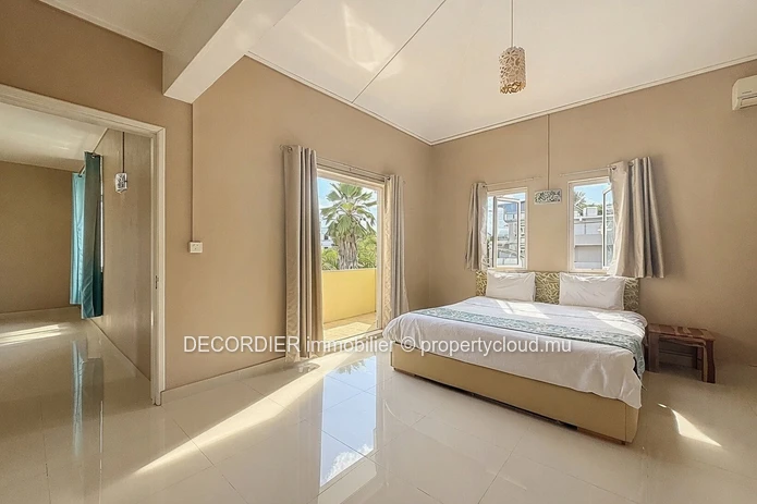 Duplex house for rent – Trou aux Biches