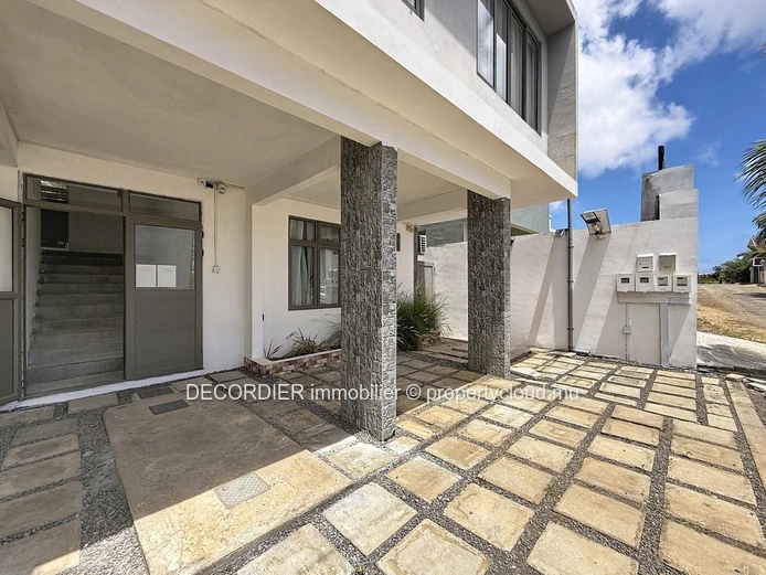 Charming apartment in Pereybere