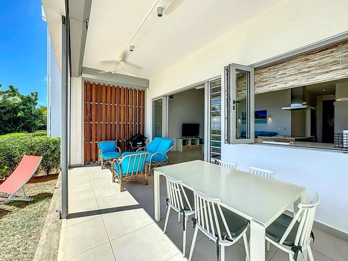 Waterfront apartment in Grand-Gaube