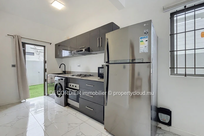 Charming Duplex for Rent in Pereybère