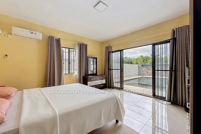 Cozy Villa with Private Pool - Mont Choisy