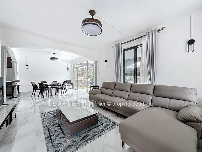 Spacious House for Rent (Sole Mandate)
