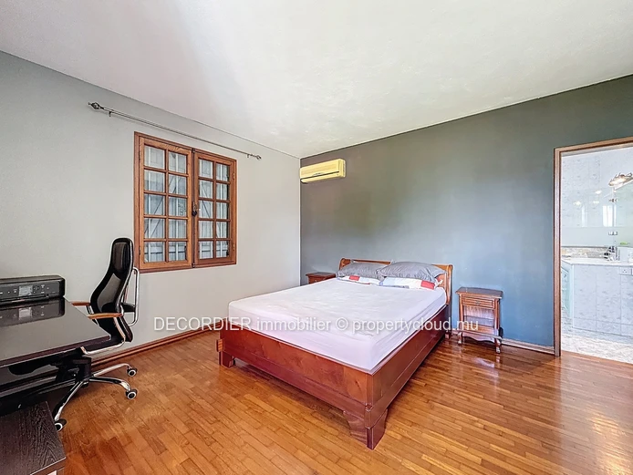 Rare villa for sale