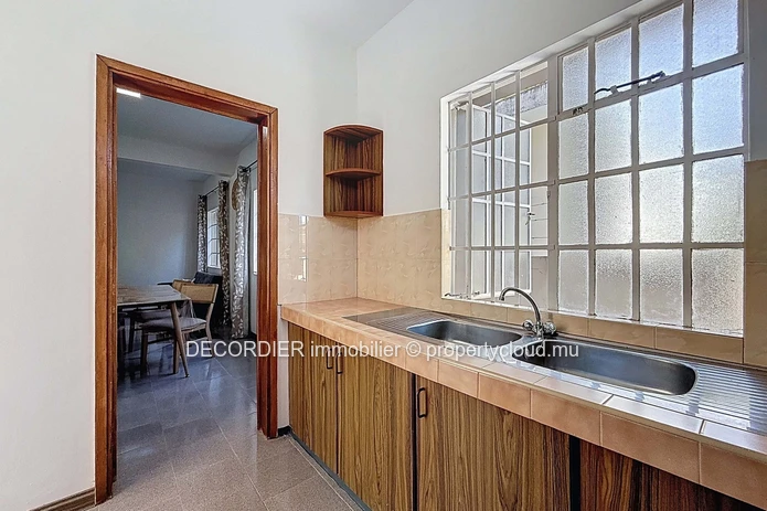 Triplex for rent - Pereybere