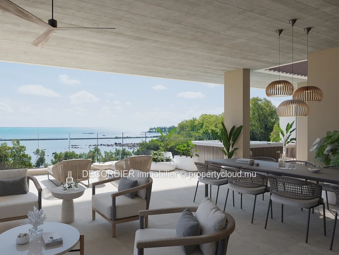 Penthouse vue mer situé dans une résidence sécurisée accessible aux étrangers