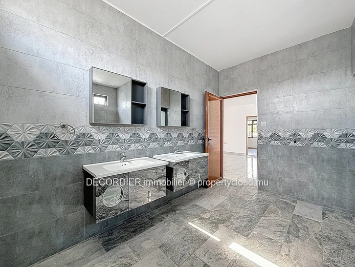 Apartment for Rent in Grand Gaube