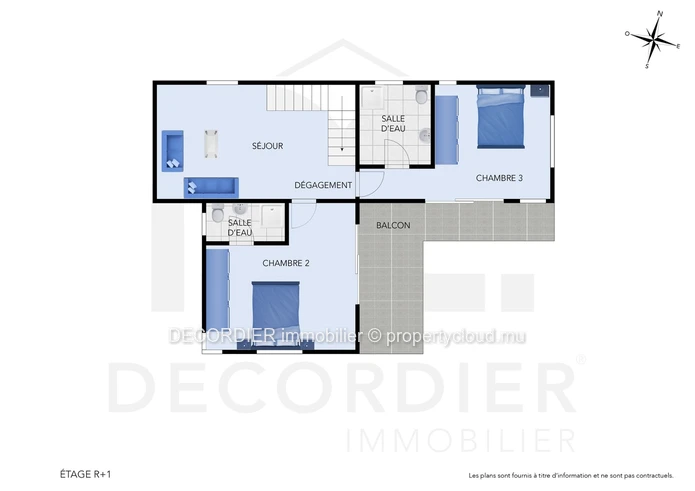 Stunning new house with swimming pool and garden