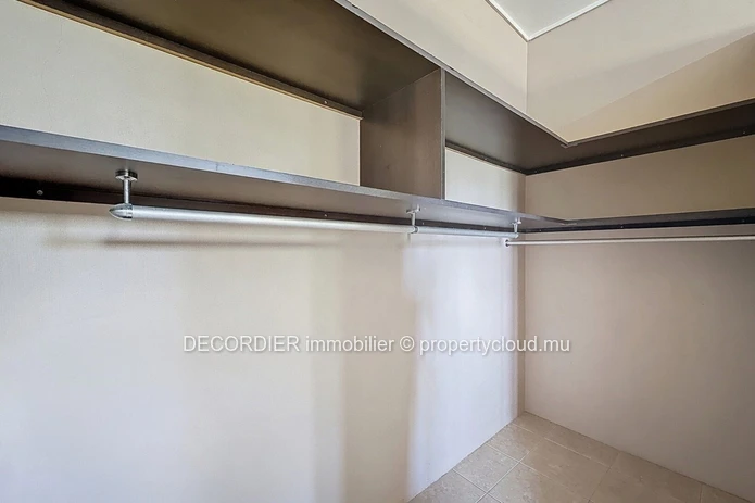 Duplex house for rent – Trou aux Biches