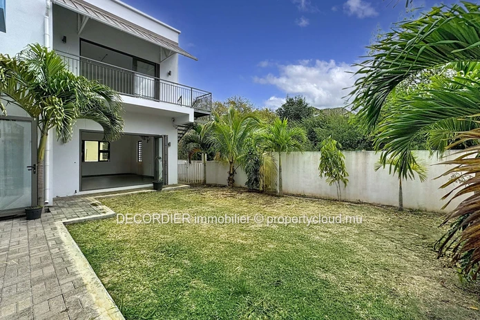 Beautiful Property for Rent – Ideal for Residential or Commercial Use