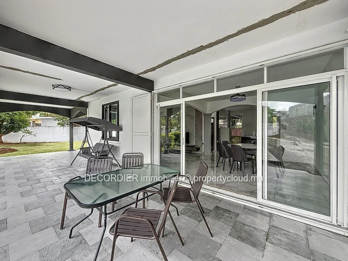 Spacious House for Rent (Sole Mandate)