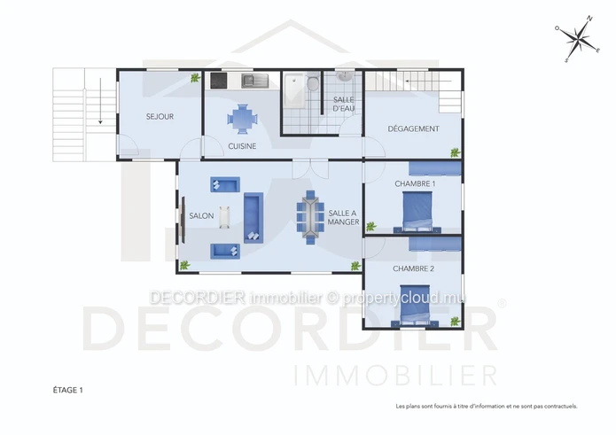 Spacious 300 m² house in quiet neighborhood