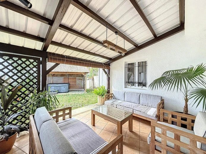 Charming House for Sale in Calodyne