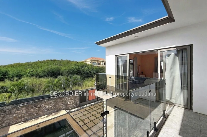 Cozy Villa with Private Pool - Mont Choisy