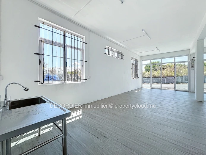 For Rent - Commercial Premises - Grand Gaube