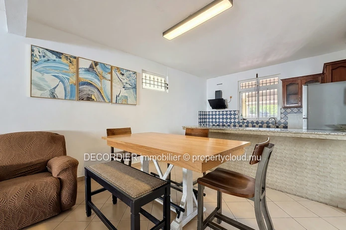 House for Rent with Private Pool – Bain Bœuf